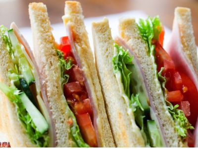 DAUN CLUB SANDWICH